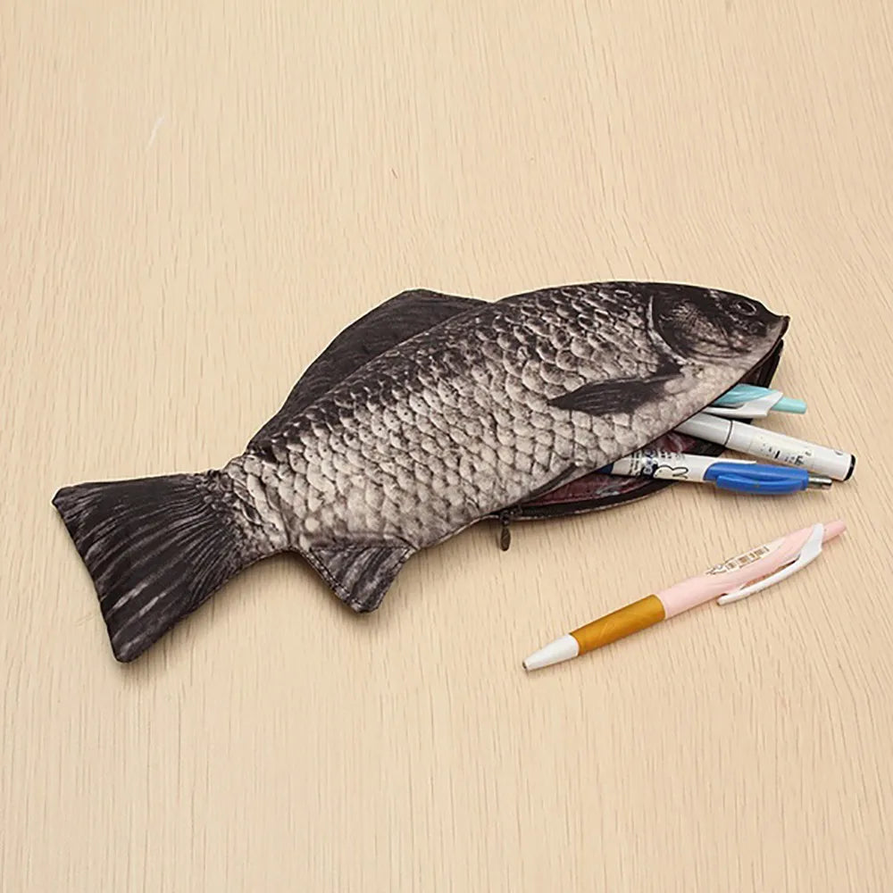 Carp Pen Bag Realistic Fish Shape Make-up Pouch Pen Pencil Case With Zipper Makeup Pouch Casual Gift Toiletry Wash Funny Bags